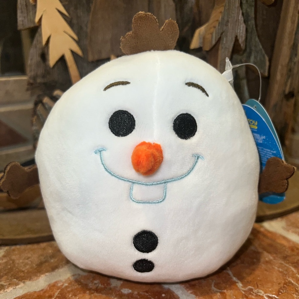 Squishmallows Disney OLAF. 5”. NWT.